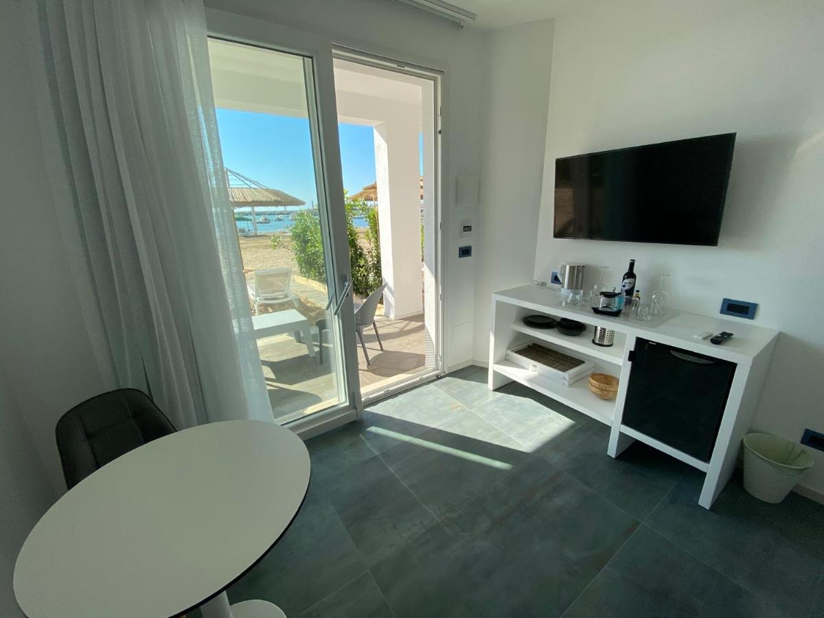 Marina Bay Suites Peschici Exterior foto